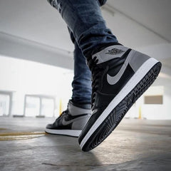 JORDA_N RETRO 1 HIGH SHADOW GREY BLACK